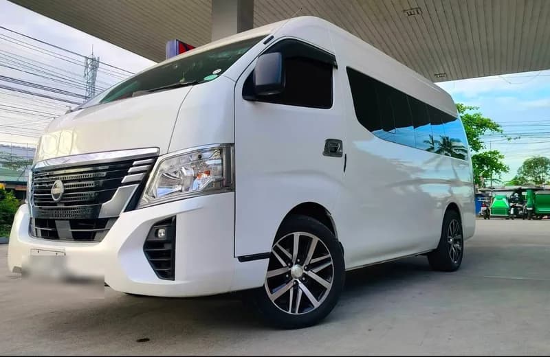 Nissan NV350 Urvan — Van · 15 seats